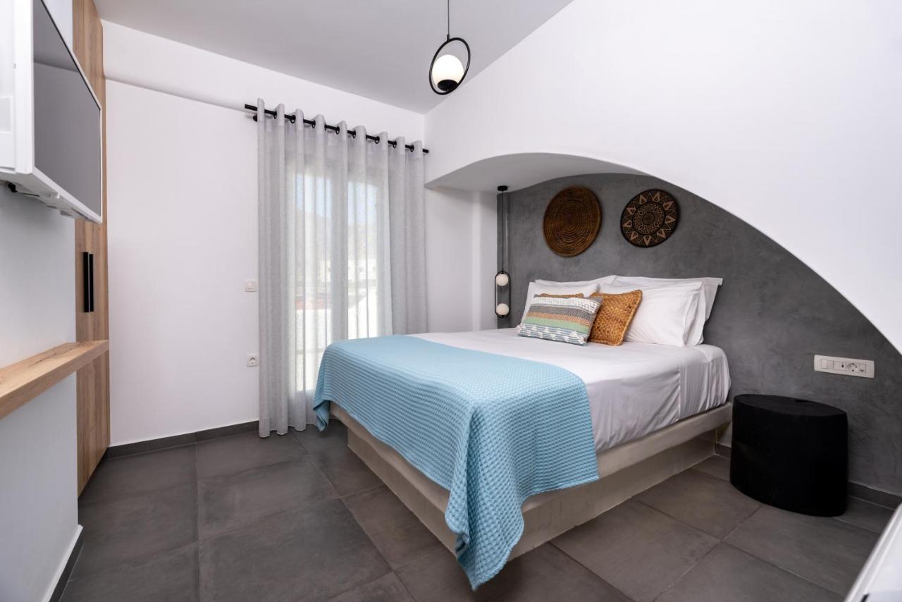 Modern Dome Homes Of Santorini เปริสซา ภายนอก รูปภาพ