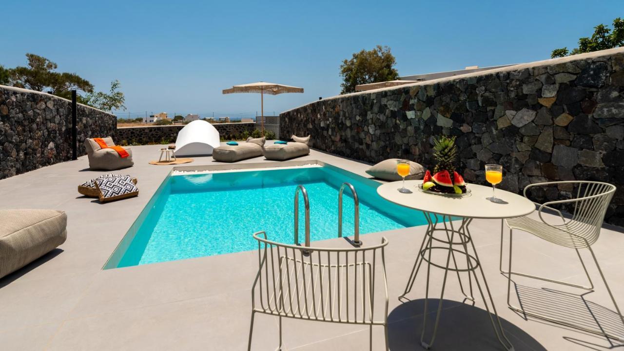 Modern Dome Homes Of Santorini เปริสซา ภายนอก รูปภาพ